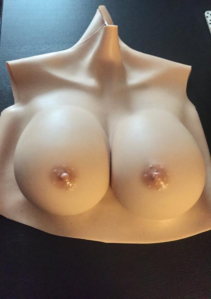 Silicone breast plate